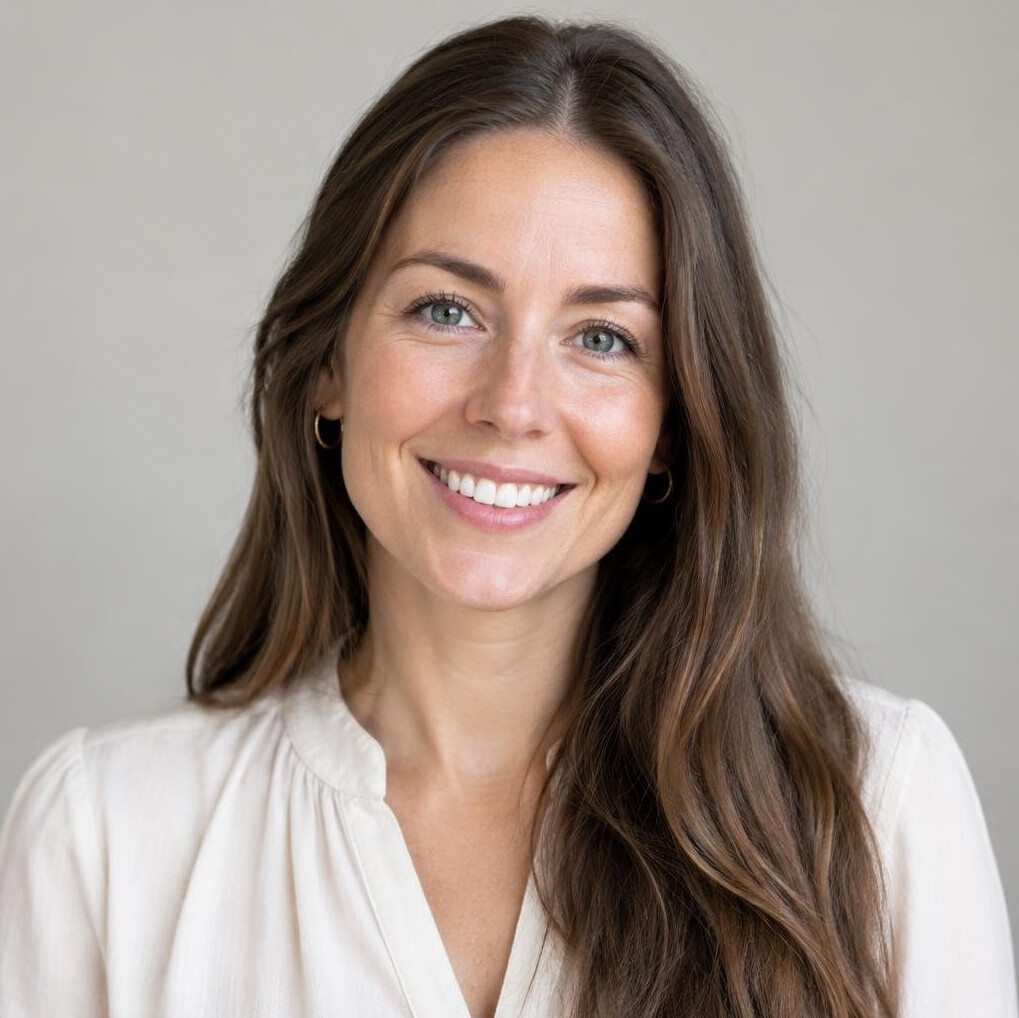 Portrait of a smiling woman with long hair